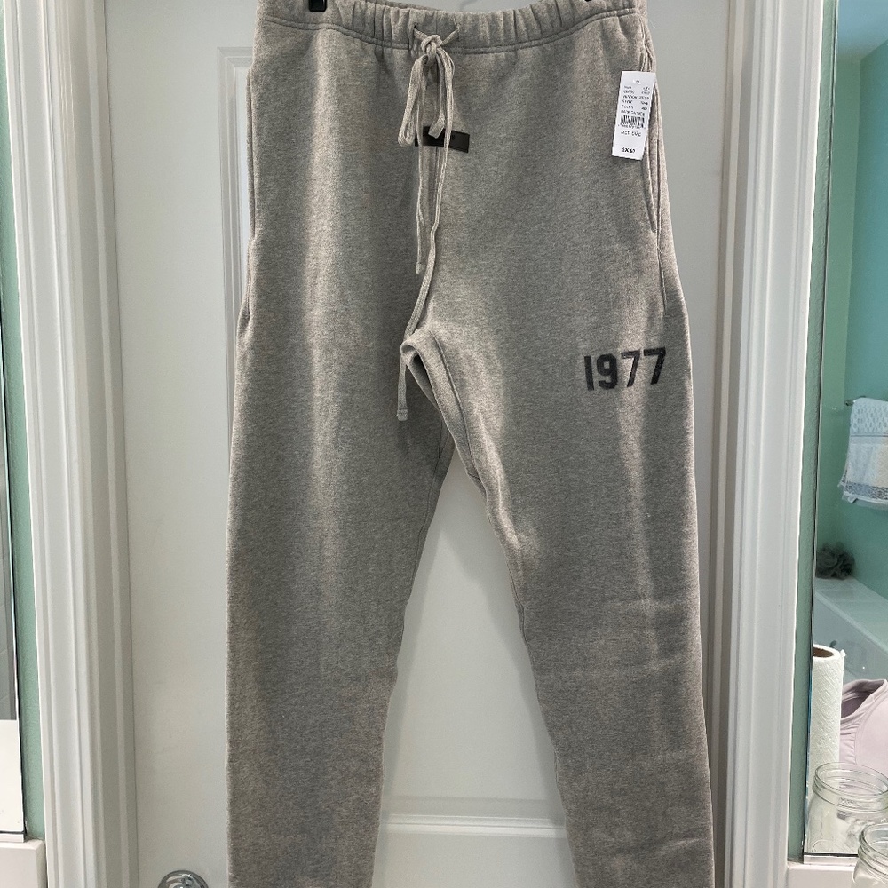 Fear of God Essential sweatpants - Picture 1 of 7